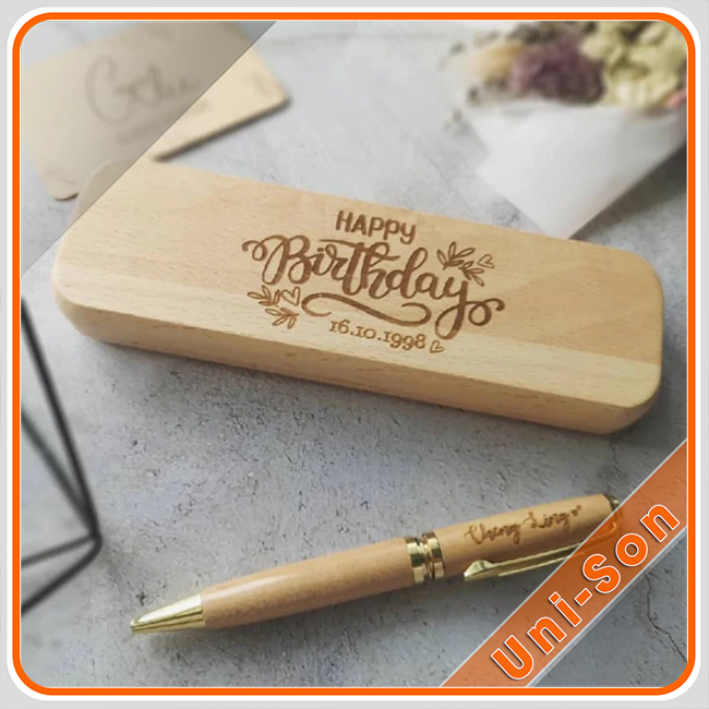 Hộp bút gỗ quà tặng khắc laser tên, logo, slogan giá rẻ unison hình 1