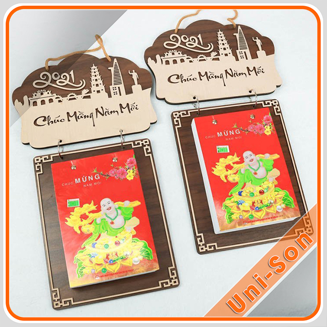 Lịch gỗ treo tường