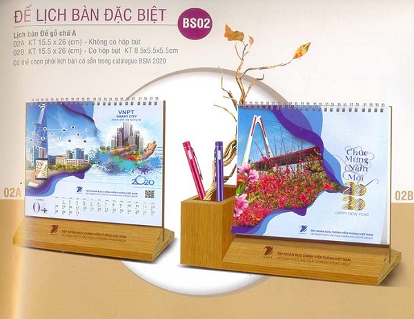 Lịch để bàn đế gỗ