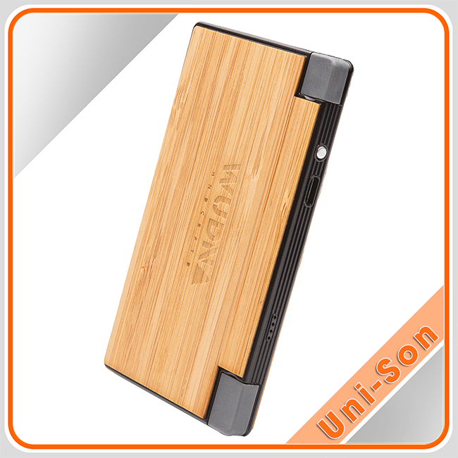 Pin sạc dự phòng gỗ