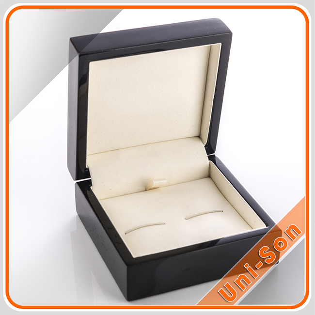 Hộp da đựng khuy măng sét (leather cufflinks box)