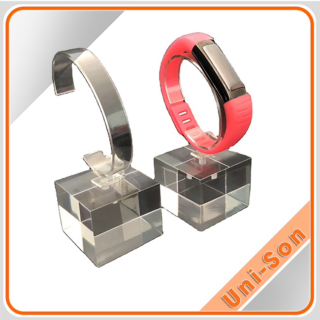Kệ mica trưng bày đồng hồ