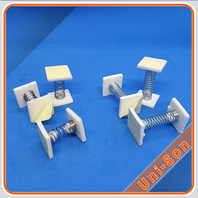 Kệ POSM (hanger quảng cáo, wobbler mica)